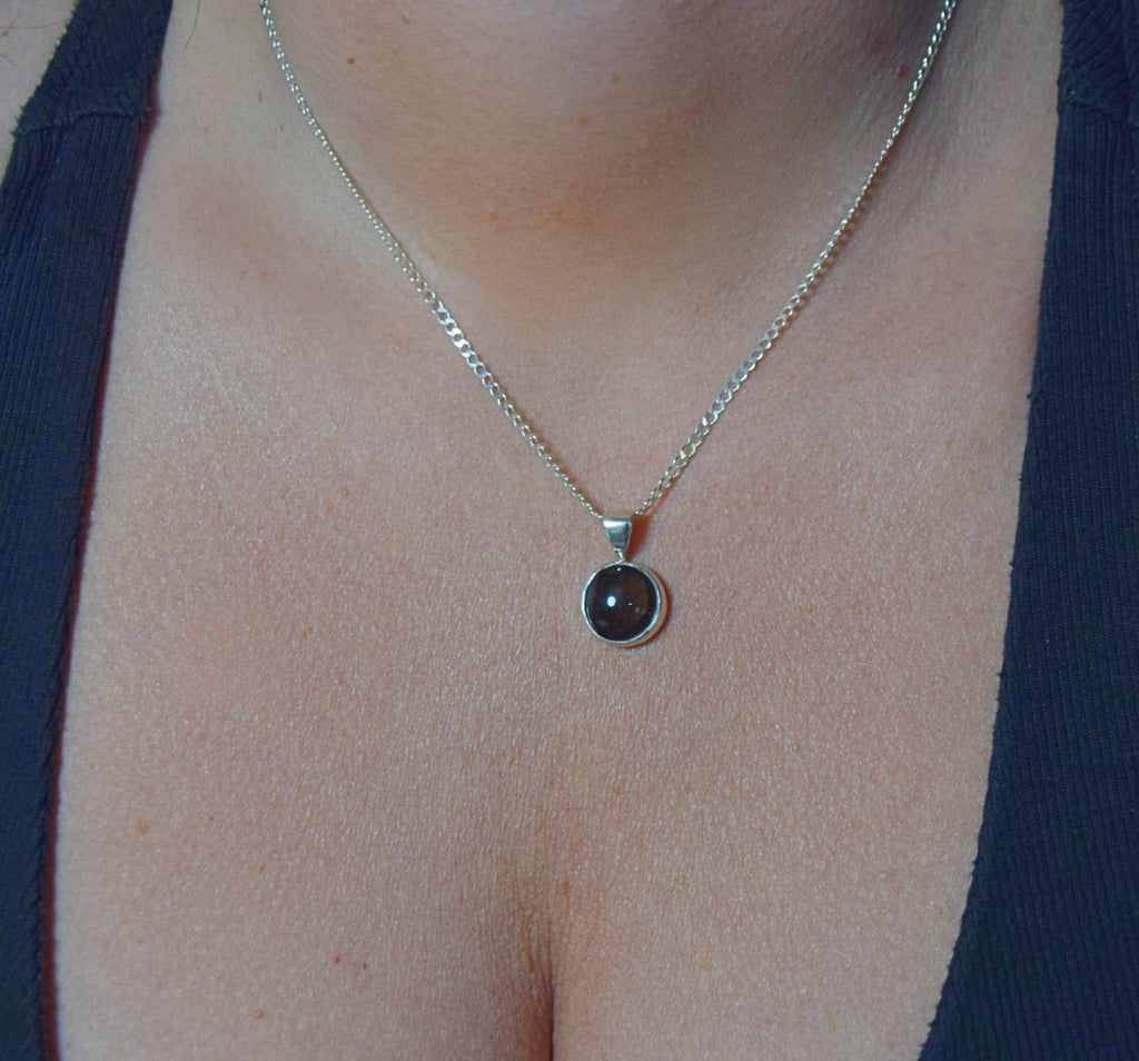 Obsidian Dainty Oval Pendant