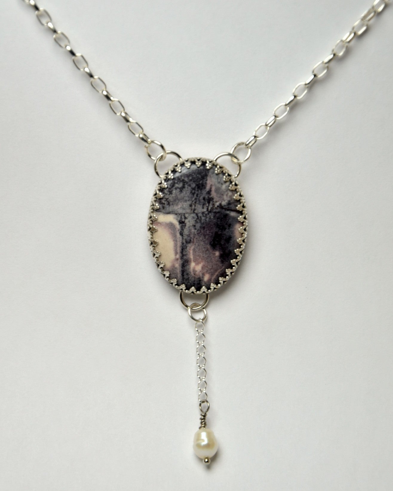 Porcelain Jasper Oval Queen Pendant with Pearl Lariat