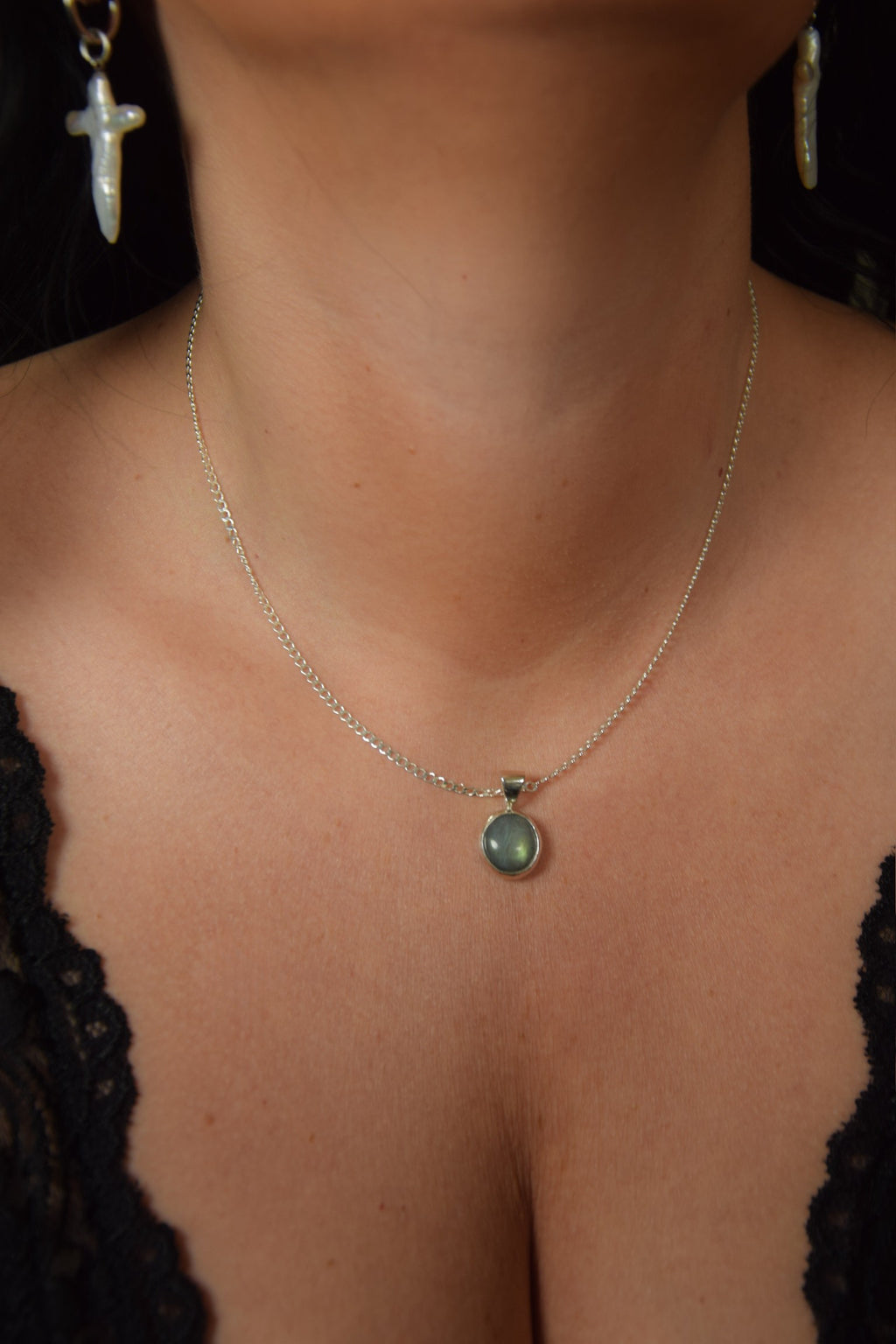 Peacock Labradorite Dainty Oval Pendant (#1)