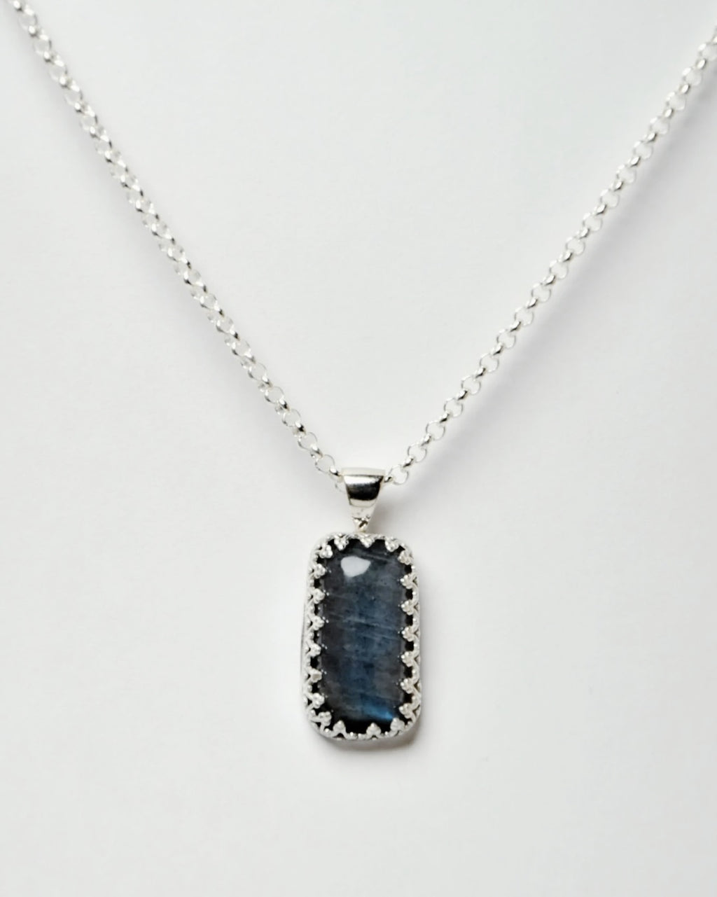 Peacock Labradorite Rectangle Queen Pendant